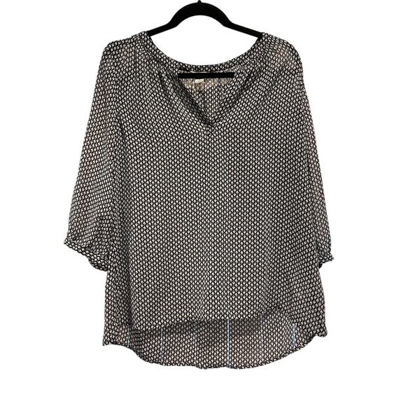 NWOT‎ Caslon Nordstrom 3/4 Sleeve Blue White Diamond Print Sheer Blouse - Picture 1 of 5